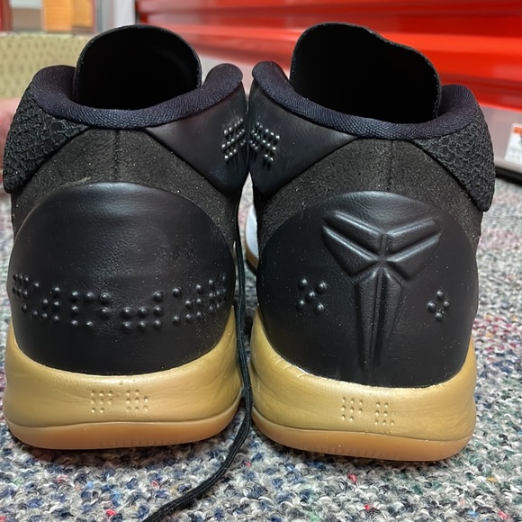 Kobe - Picture 5 of 7